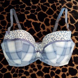 La Senza Push Up Bra - NWOT (2 for $20)